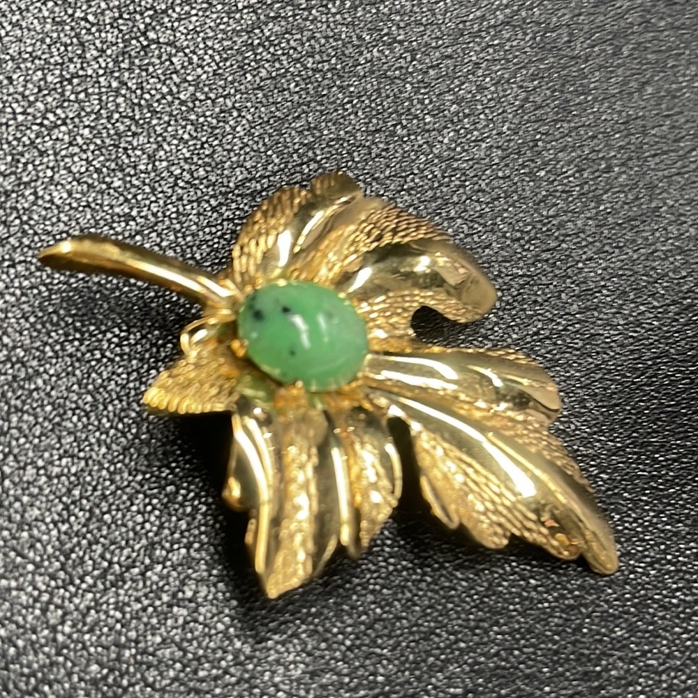Karatclad by Bell Brooch Genuine Jade Gemstone leave Pin Brooch 2”